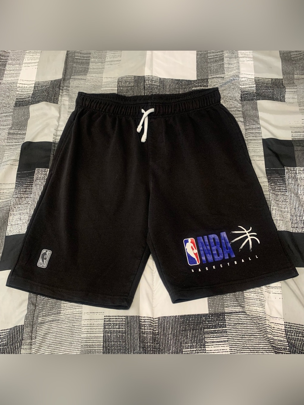 NBA Basketball Shorts Black Logo Athletic Shorts Size Medium